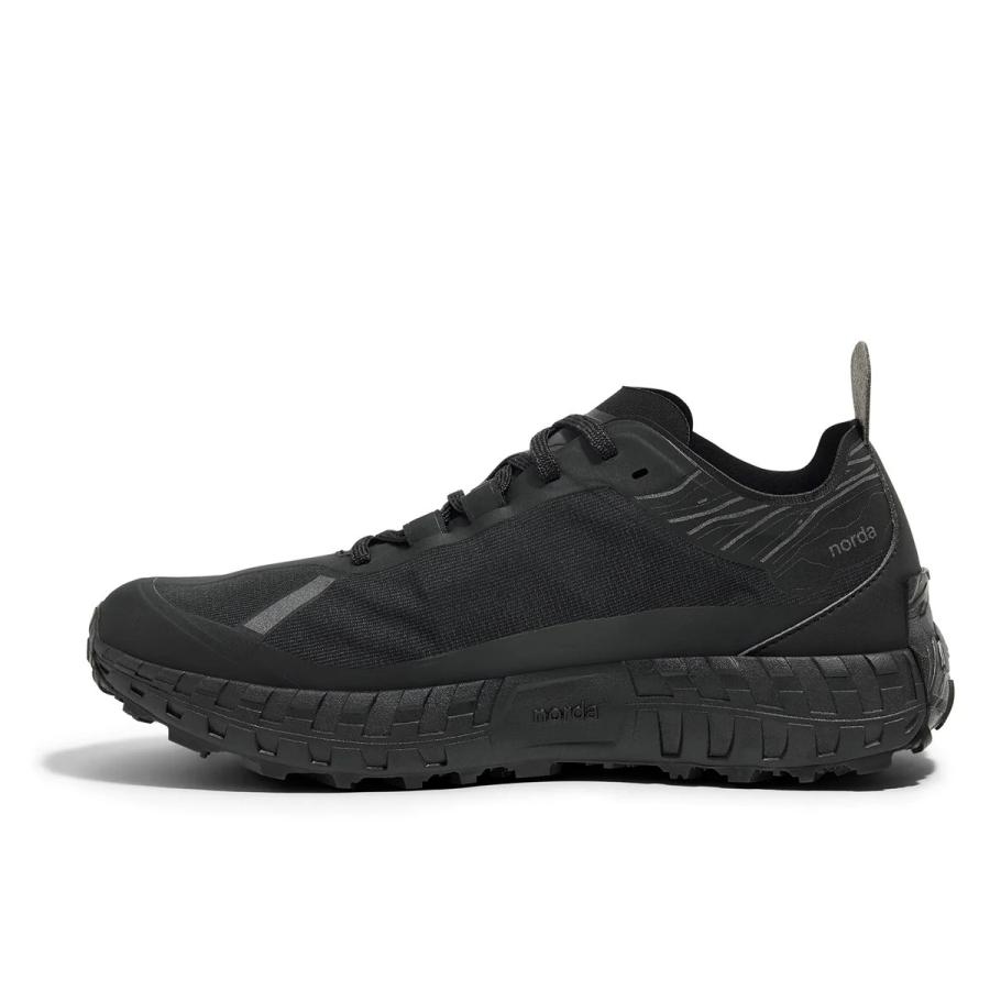norda ノルダ 001A - W - Stealth Black スニーカーの画像