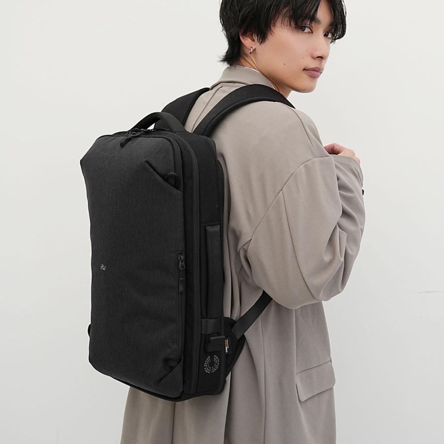 【PID】ビジネスリュック PAU302（容量27L）の画像