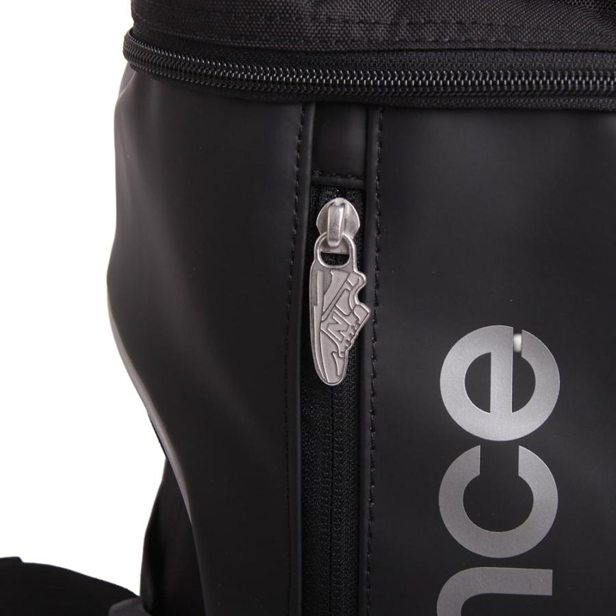 【NewBalance】撥水ボックスリュック 32L AC3545Hの画像
