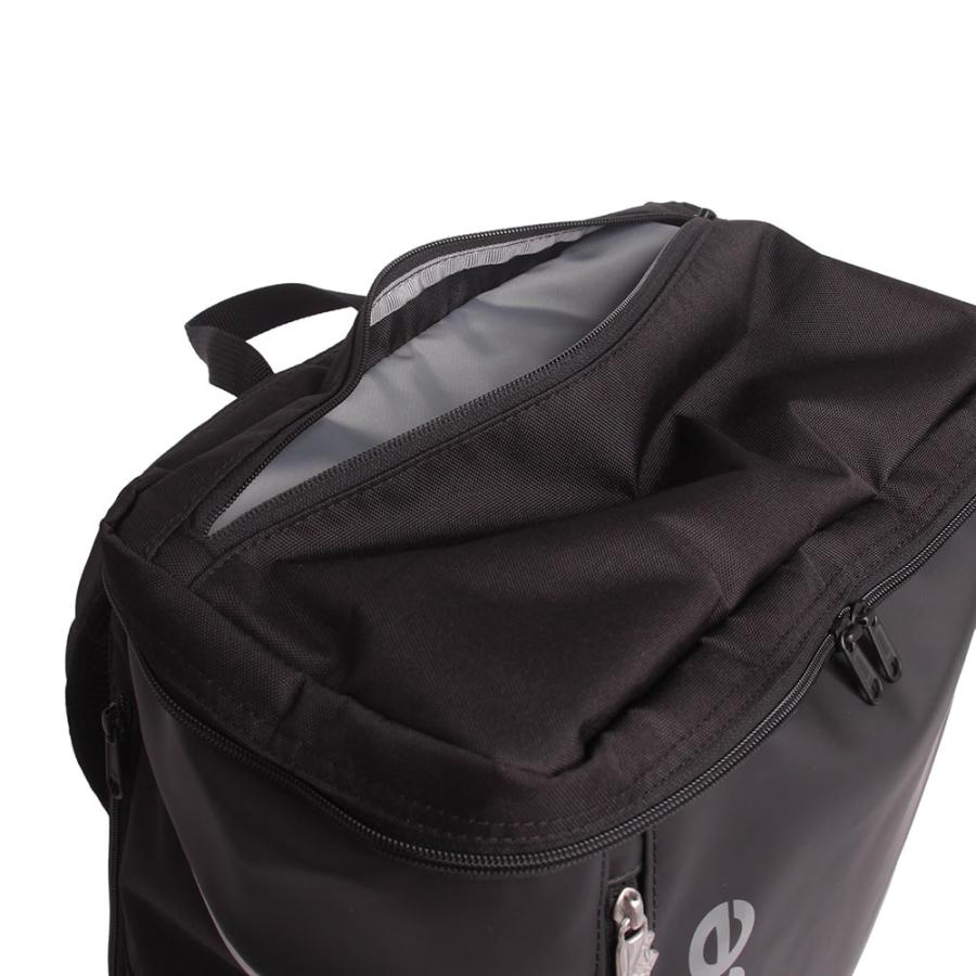 【NewBalance】撥水ボックスリュック 32L AC3545Hの画像
