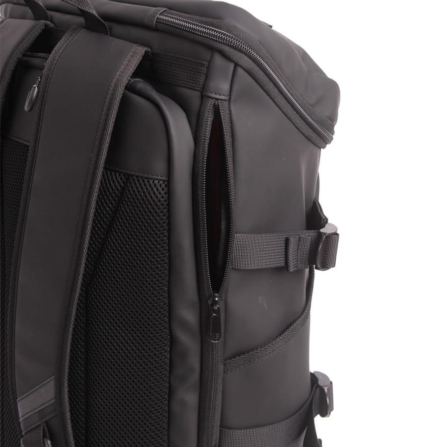 【OUTDOOR】PU BOX バックパック 32L ODA111の画像
