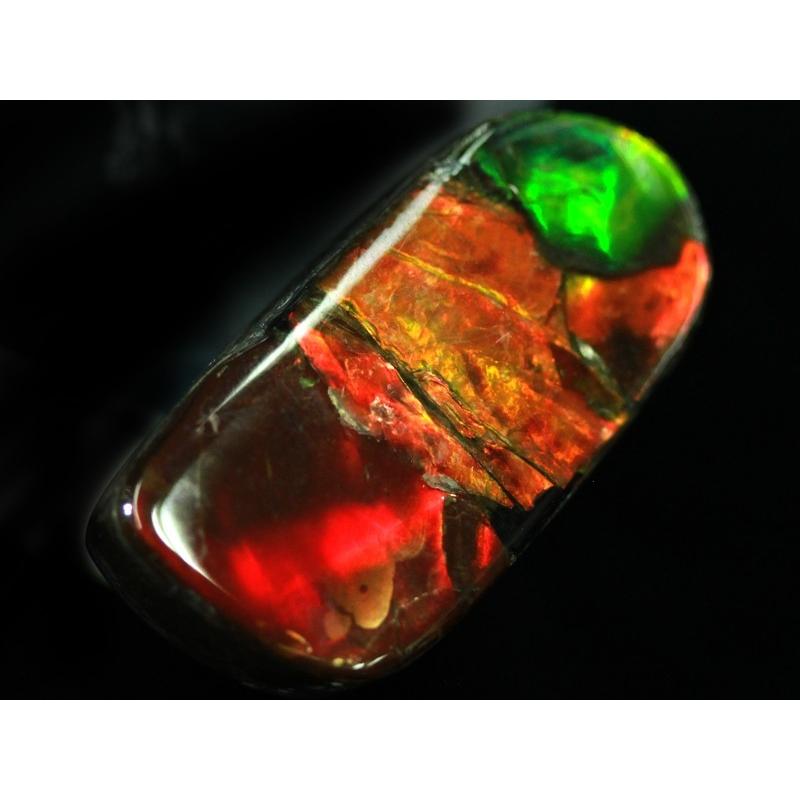 [即日発送] 【USAツーソンミネラルショー商品】超激レア！虹色に輝くイリデッセンス★アンモナイト化石宝石★7000万年の奇跡★カナダ産/宝石ルース（裸石）/アンモライト（A 【W3409234000】(17534円)