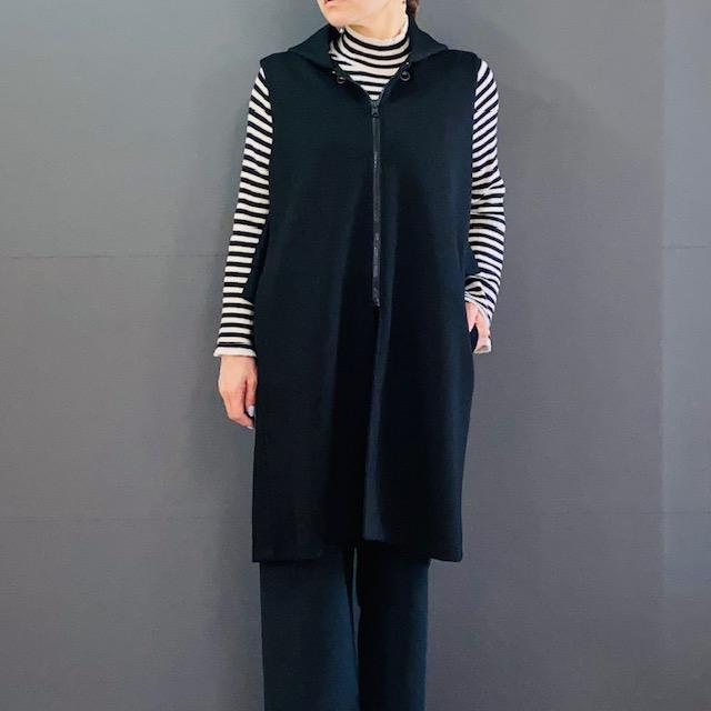 大人気‼︎ 新品✴︎最新作✴︎バックフリル ボンディングロングジレベストベージュ バックフリル ロング ジレ ベスト フリーサイズ 2024AW 新作 秋冬