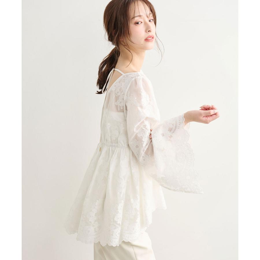 SALE 期間限定18日まで】COCODEAL フラワー刺繍ブラウス 76118153