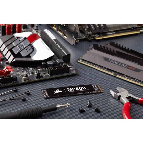 ブランド Corsair SSD MP400 容量8TB M.2 2280 3D QLC NAND 3mm｜CSSD-F8000GBMP400 【ZYX3517634409】(124574円)
