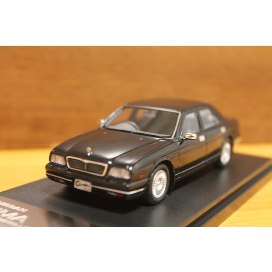 1:43 HI STORY HS334BK Nissan Cima Type III Limitée 1991 échelle résine modèle voiture EUR 97,80