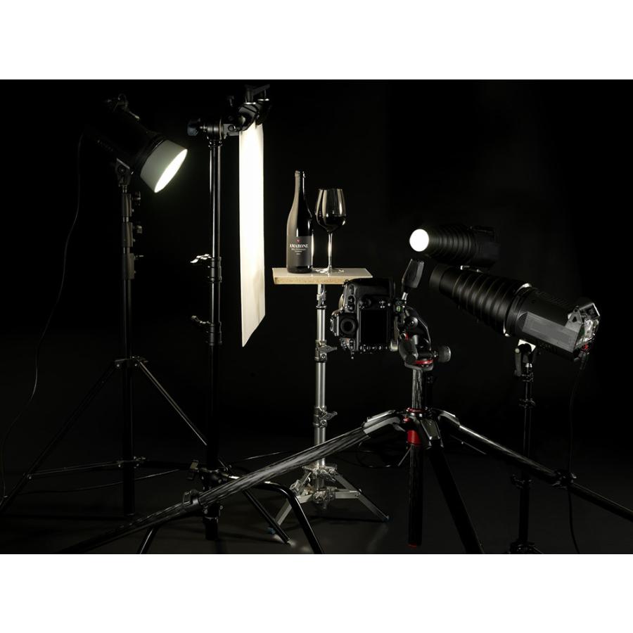 Manfrotto 055プロカーボンファイバー三脚3段 MT055CXPRO3の画像