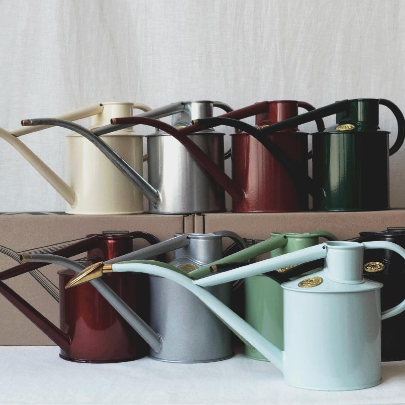 HAWS 金属製じょうろ 1L クリームホワイト じょうろ おしゃれ 白