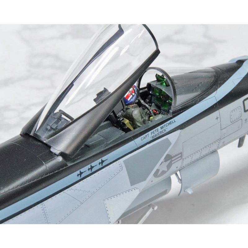 1/48 F/A18E「スーパーホーネット」完成品の画像