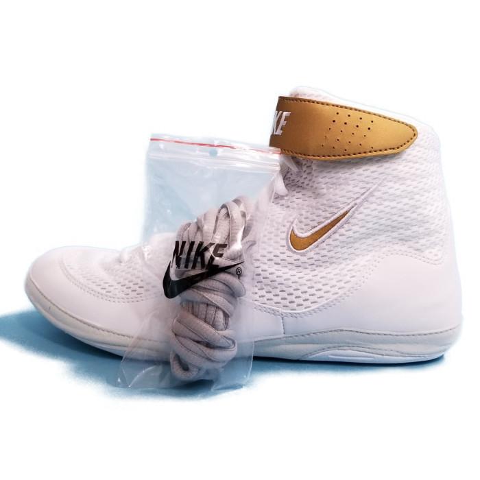 ナイキ・インフリクト (NIKE INFLICT) [ホワイト/ゴールド] : 1 