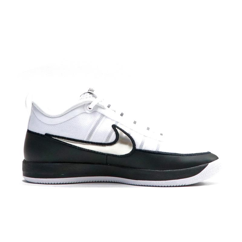 NIKE FA26 BOOK 2 TB EP ホワイト/メタリックシルバー-ブラック IZ2373