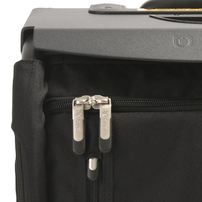 座れるキャリーバッグ ZUCA NAVIGATOR Black/Black （ズーカ） 機内