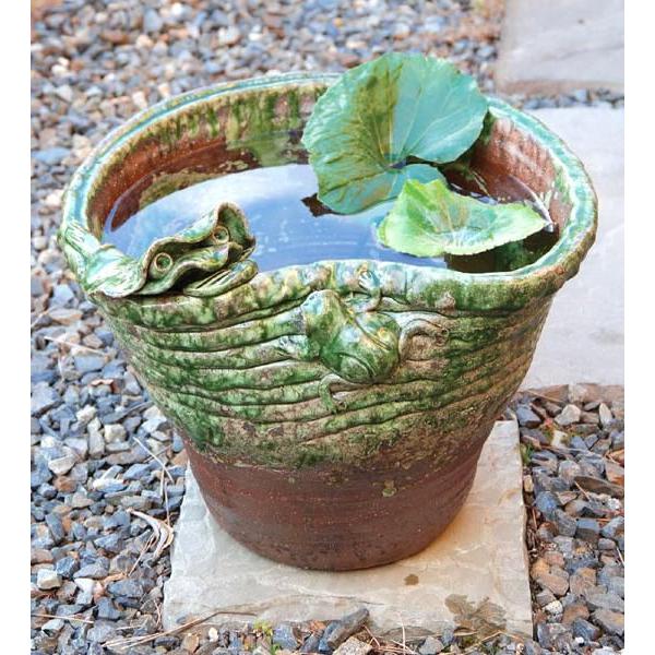 信楽焼 めだか鉢 信楽焼きメダカ鉢は お庭に和の空間を演出するアイテムとして最適です お洒落な金魚鉢や めだか鉢としてお使いいただけます Ym 348 01 信楽焼 手ひねりめだか鉢 いち屋 手ひねりめだか鉢 花 ガーデニング Ym 348 01 イベント用品 日用品雑貨