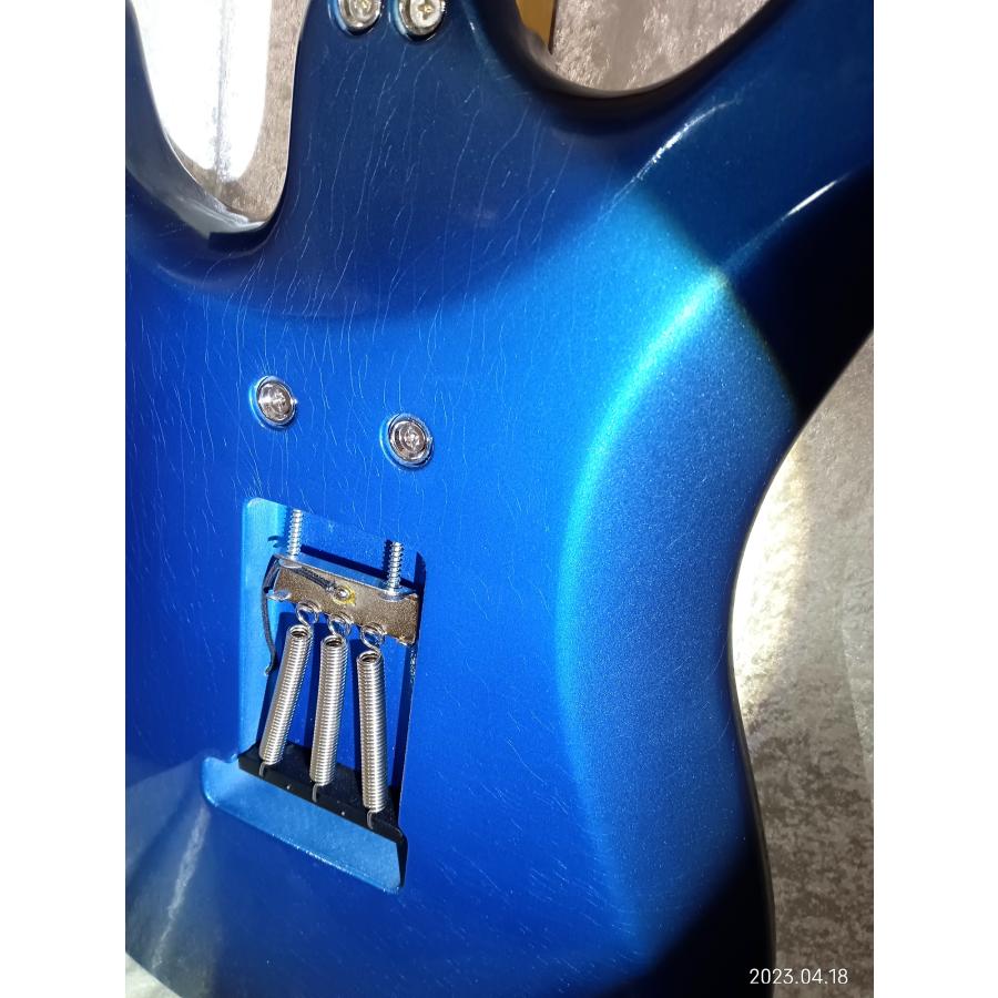Infinite / Trad ST Lake Placid Blue Burst Aged : 伊藤楽器 松戸店