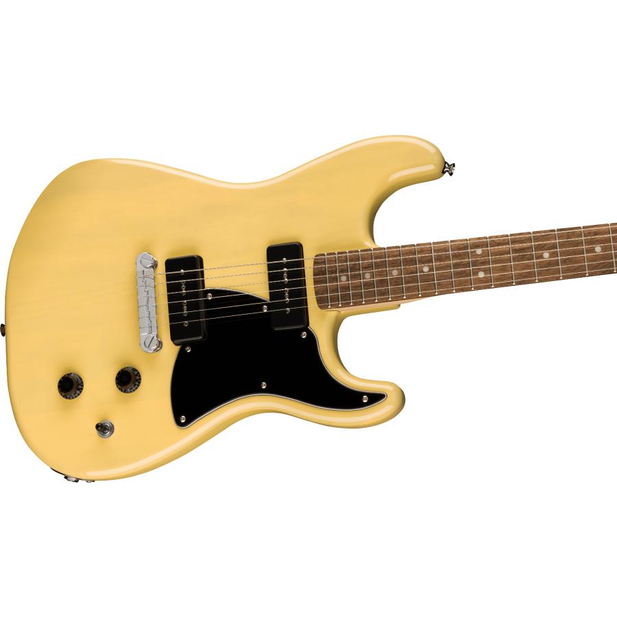 Fender（フェンダー） 調整済で弾きやすいSQUIER PARANORMAL STRAT-O