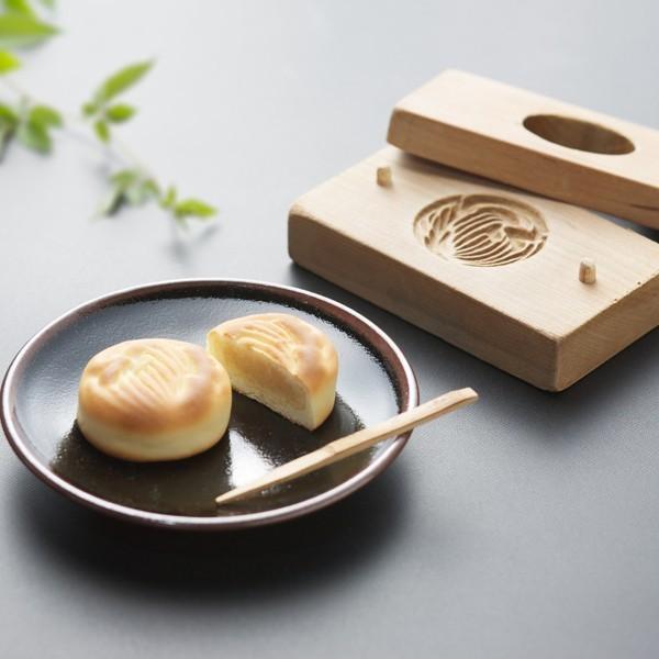 大口注文・法人様向け　定価より10％OFF　柳のしずく（5個入×10箱）バターの洋風な味と香りの調和　　和菓子ギフト・お祝い・御見舞い・お土産・贈り物・贈答 |  | 02