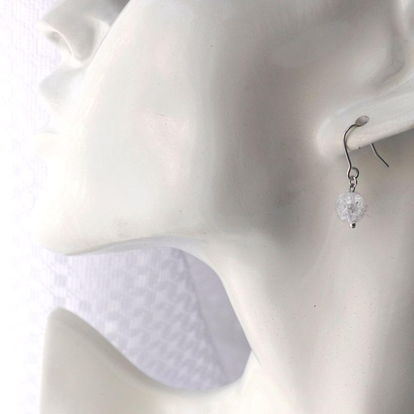 クラック水晶 ピアス 揺れる フック ステンレス 天然石 ハンドメイド