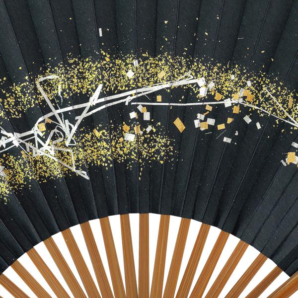女性用 紙扇子 焼煤 黒地に箔 単品 Db24 |  | 06