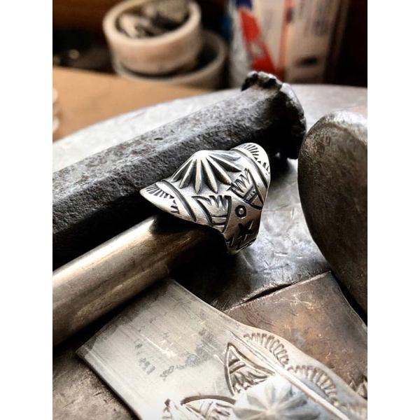 BELIEVEINMIRACLE ビリーブインミラクル HAND STAMPED RING 2 リング 正規品 指輪 ピンキー シルバー 銀 925 スタンプ インディアンジュエリー ユニセックスの画像