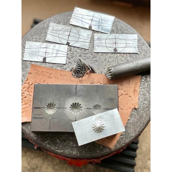 BELIEVEINMIRACLE ビリーブインミラクル HAND STAMPED RING 2 リング 正規品 指輪 ピンキー シルバー 銀 925 スタンプ インディアンジュエリー ユニセックスの画像