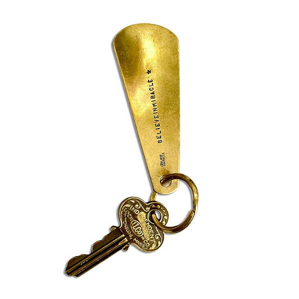 BELIEVEINMIRACLE（ビリーブインミラクル） SHOEHORN KEYHOLDER シュー