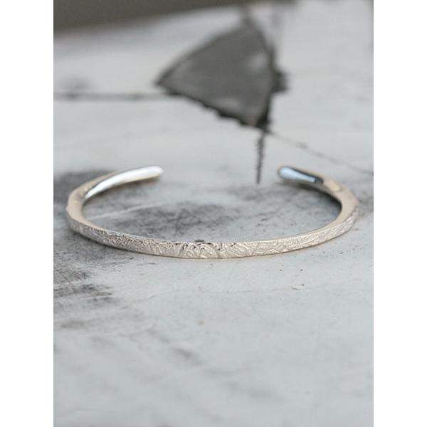 HARIM アラベスク模様デザインバングル HARIM（ハリム） ARABESQUE BANGLE (WHITE) HRA040 / アラベスク