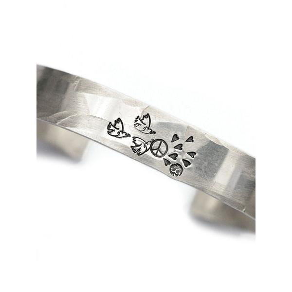 美品です！アガット ラブ&ピースブレスレット バングルシルバー925