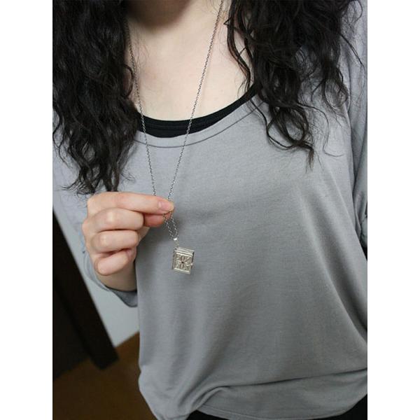 Tiny タイニー 本 ネックレス 正規品 ブック ペンダントトップ 小物入れ シルバー 銀 プレゼント メンズ レディース 人気 ブランド おしゃれ 送料無料 |  | 03