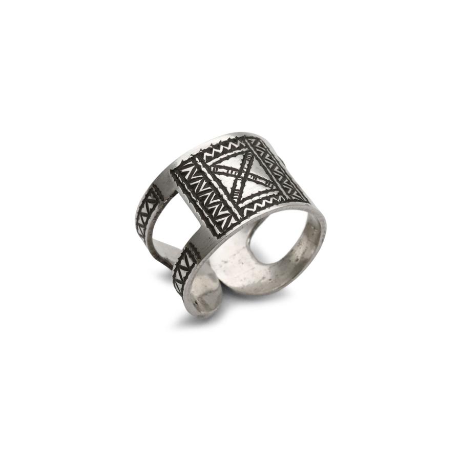 TOUAREG SILVER JEWELRY トゥアレグ シルバー ジュエリー フロント