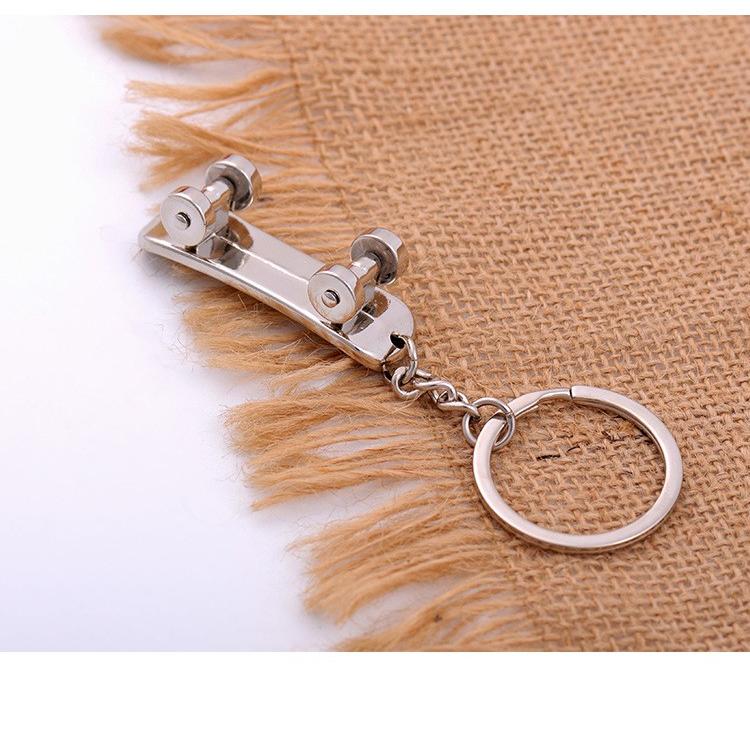 キーホルダー 名入れギフト スケートボード形 名入れ無料 送料