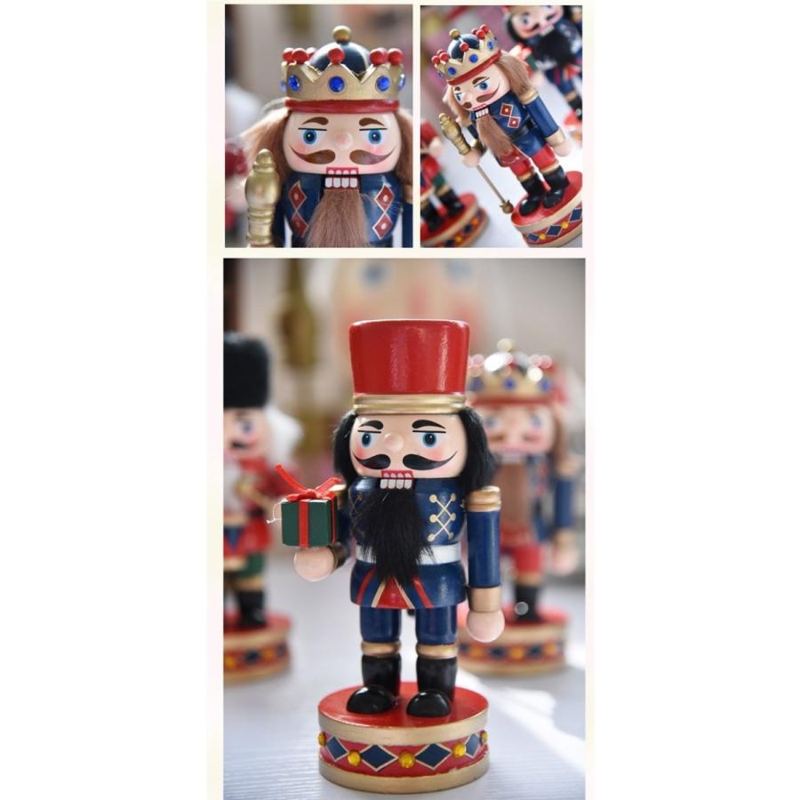木工品☆くるみ割り人形く ドイツ 兵隊人形 工芸品 置物 贈り物 装飾