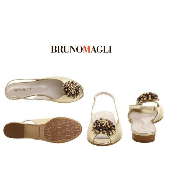 イタリア老舗Bruno Magli 22.5＃ブルーノマリレザー花モチーフ付バック 