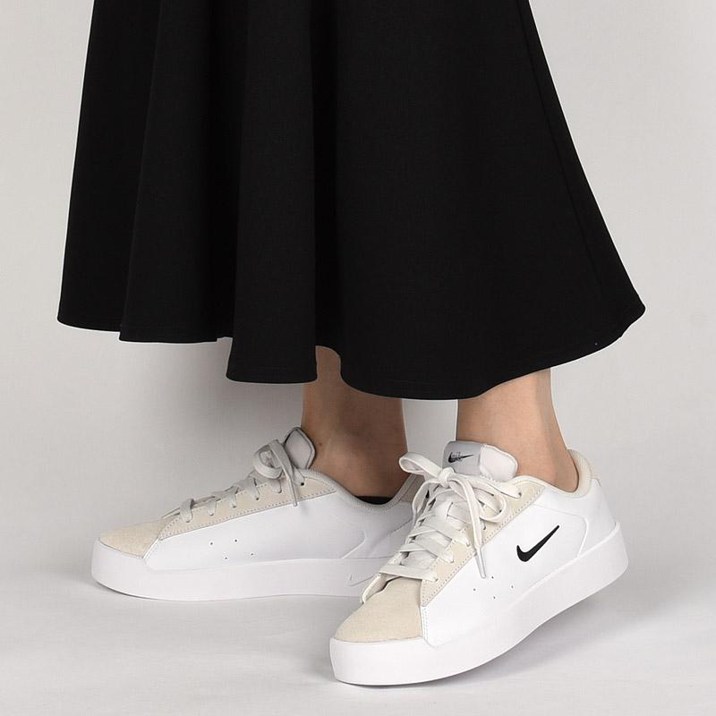 NIKE（ナイキ） レディース スニーカー カジュアル シューズ 靴 女性