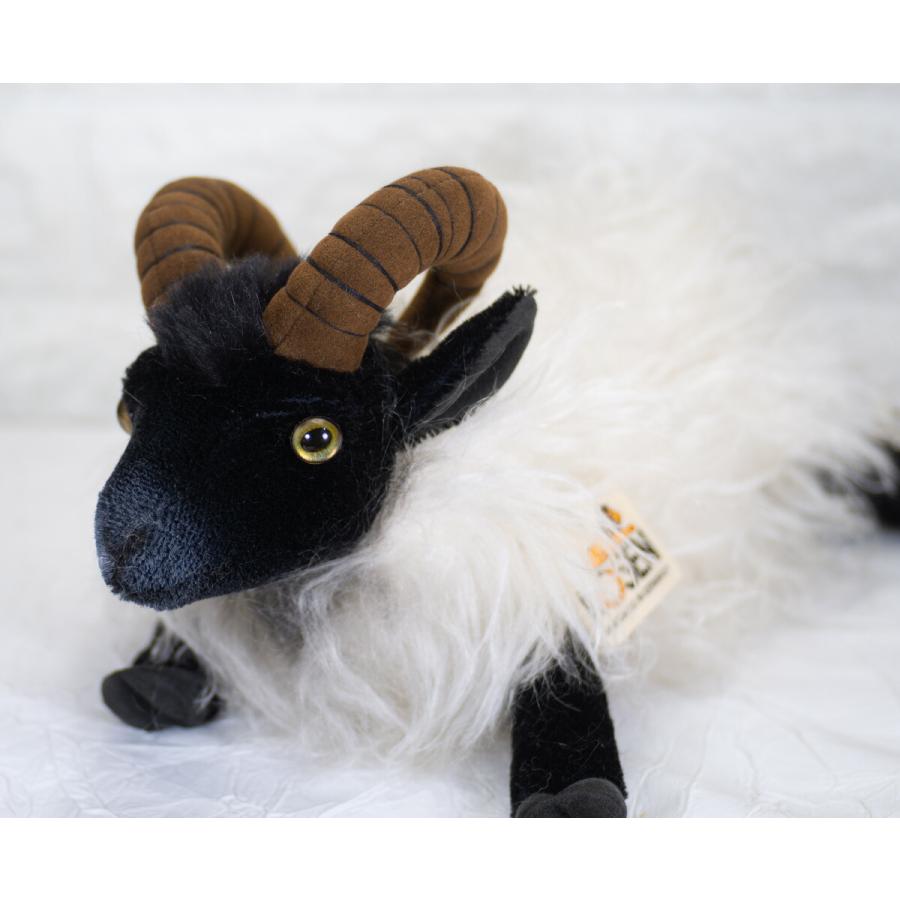 ケーセン ぬいぐるみ Kosen 角羊 ハイドシュヌッケ 寝そべり モヘア