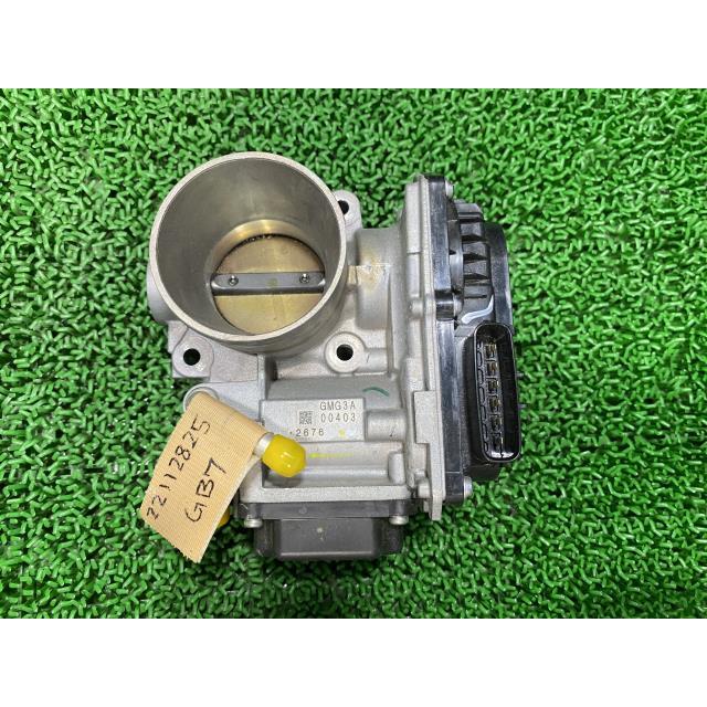 フリード 6AA-GB7 スロットルボディ YR660M 16400-5R0-J01 