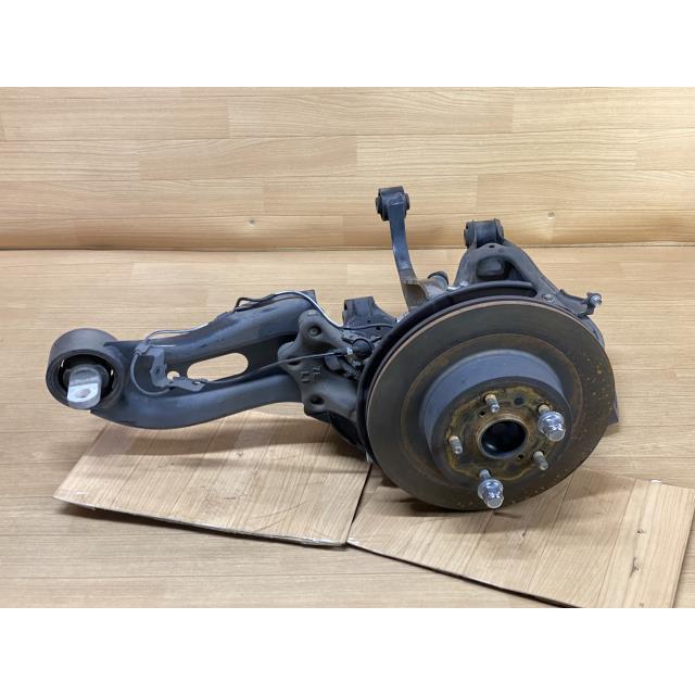 アルファード DBA-AGH30W 左RナックルハブASSY 202  42305-58010の画像