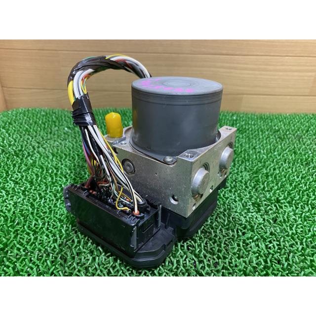 ヴェルファイア DBA-AGH30W ABSアクチュエーター 202 44540-58090 44050-58150の画像