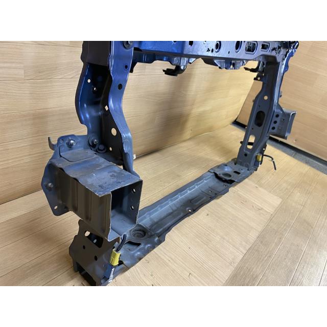 ヴェゼル DAA-RU3 ラジエータコアサポート B594P : 株式会社イワマ