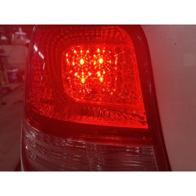 カローラアクシオ　NZE161 左LEDテールランプ カローラアクシオ DBA-NZE161 左テールランプ 070 12-583 81561-12C60