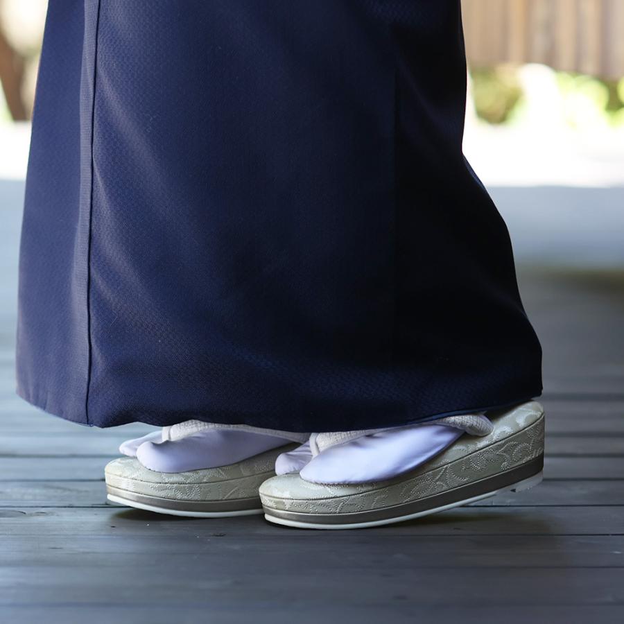 草履 花唐草草履 32070 レディース 博多織鼻緒 痛くない 歩きやすい 滑りにくい 柔らかい クッション性抜群 ラバー底の画像