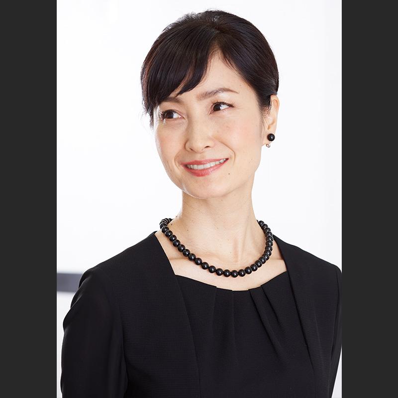 岩佐公式 天然10mmジェット ネックレス&イヤリング(ピアス) 2点 岩佐公式 天然10mmジェット ネックレス&イヤリング(ピアス) 2点