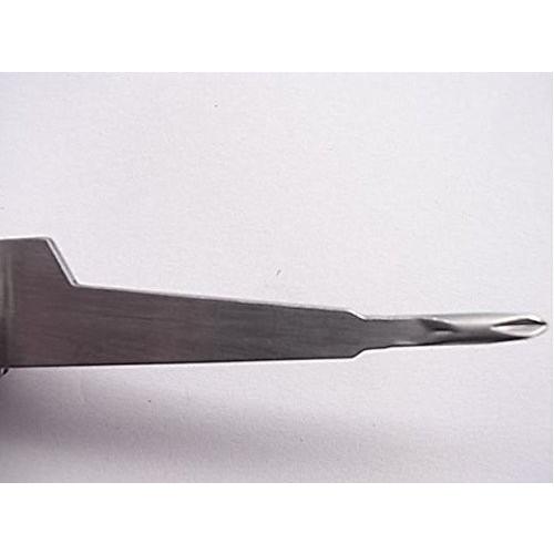 アウトドアの必需品！ 多機能工具 マルチツール ハンマー ナイフ プライヤ 多目的 工具 アウトドア用品 |  | 04