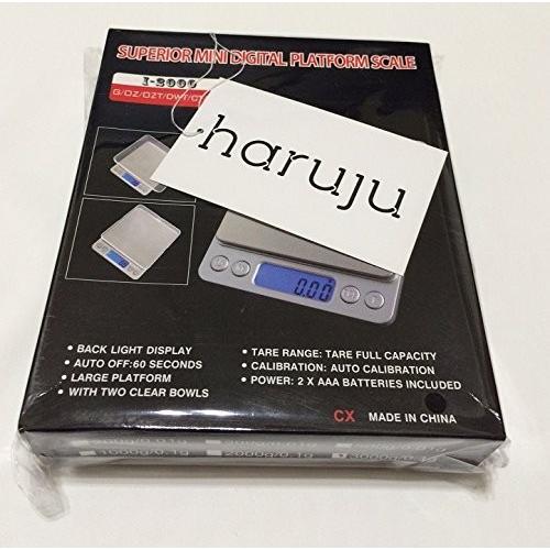 デジタルスケール　0.1g~3kg　コンパクトですっきりデザイン　便利な小物入れ付き 単4電池 2本付 |  | 03