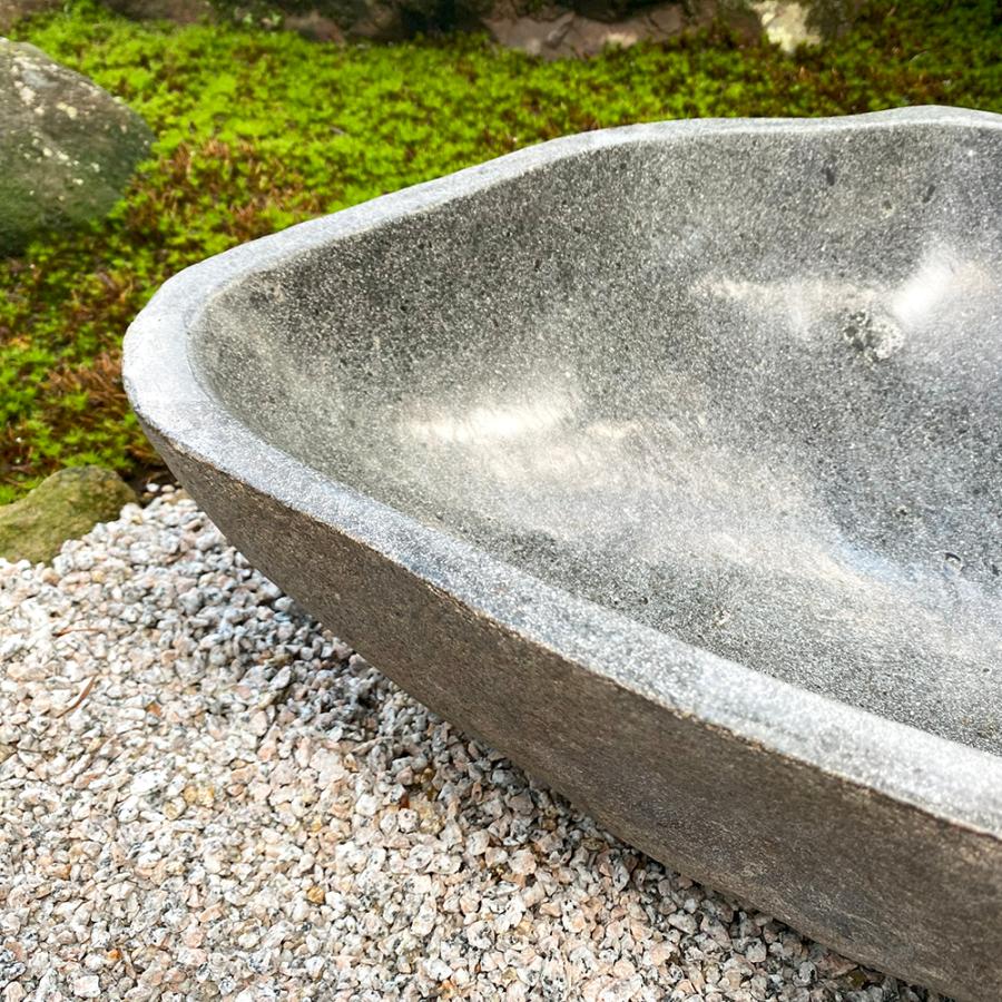 つくばい 手水鉢 水鉢 睡蓮鉢 石 大型 蹲 スイレン鉢 ハス鉢 水盤 坪庭