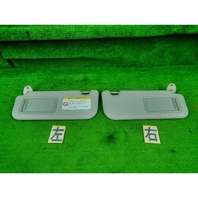 アクア トヨタ（TOYOTA）アクア NHP10 サンバイザー エチケットミラー