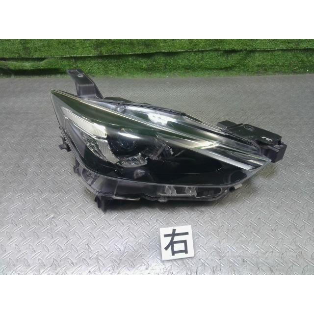 シーエックス マツダ（MAZDA）※同梱不可※CX−3 DK5AW 右ヘッド 