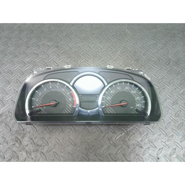 ジムニー スズキ（SUZUKI）※同梱不可※ジムニー JB23W スピードメーター