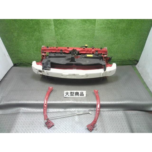アクア トヨタ（TOYOTA）※同梱不可※アクア NHP10 ラジエータコア