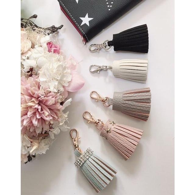 タッセルチャーム フリンジ ストラップ バッグチャーム プレゼント