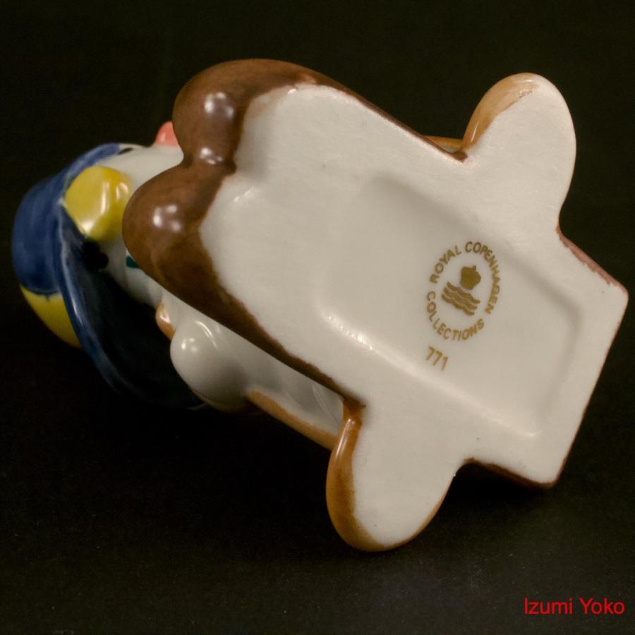 デンマーク ロイヤルコペンハーゲン（Royal Copenhagen） スキーに乗っ